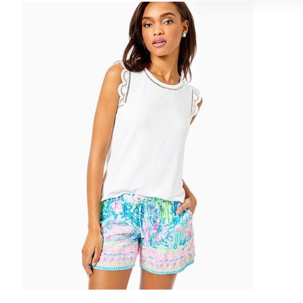 Lilly Pulitzer 5” inseam Katia Beach Shorts Tropical